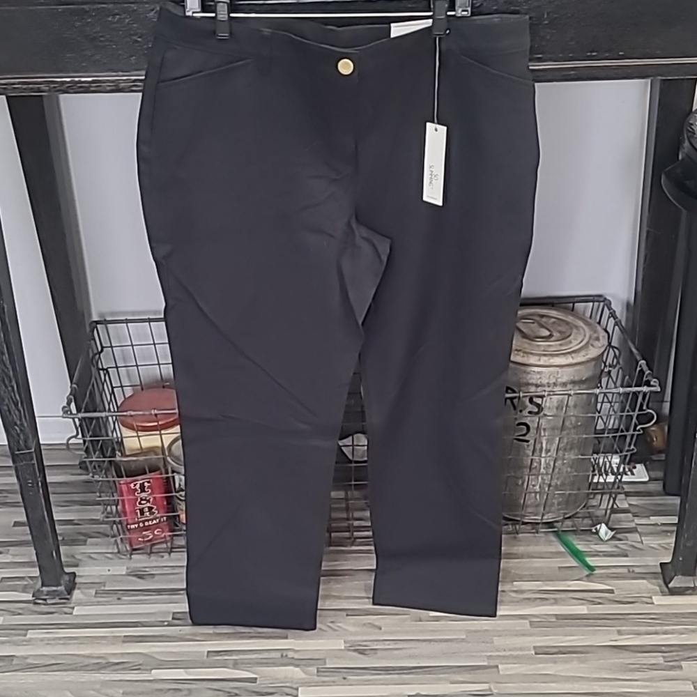 Chicos Black So Slimming